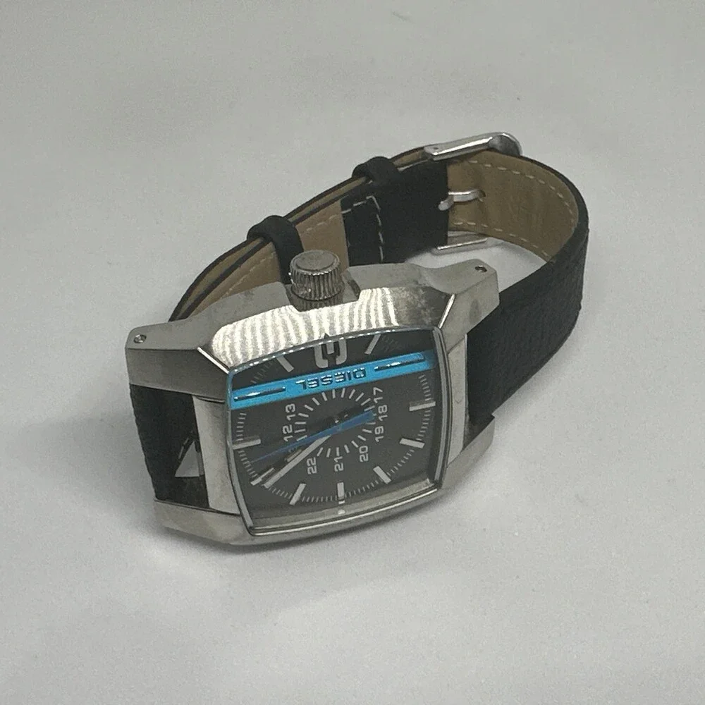 Diesel DZ1128 Men's Black Stainless Steel Analog Dial Quartz Wrist Watch HME671
